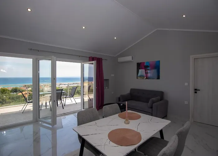 Gigi Star Luxury Apartvilla With Pool, Sea View